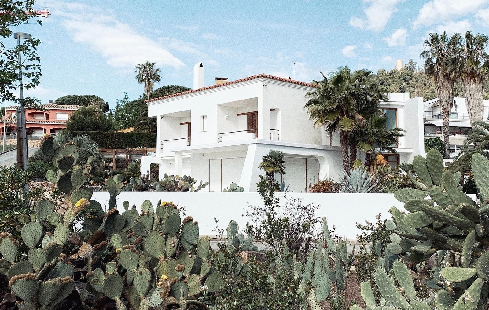 real-estate-bg-2.jpg